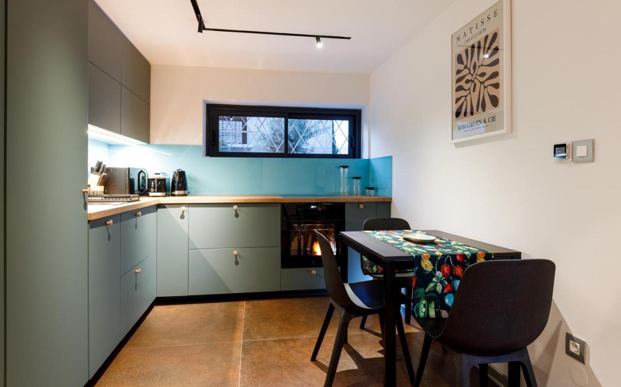Stylish City Apartment สปลิท ภายนอก รูปภาพ