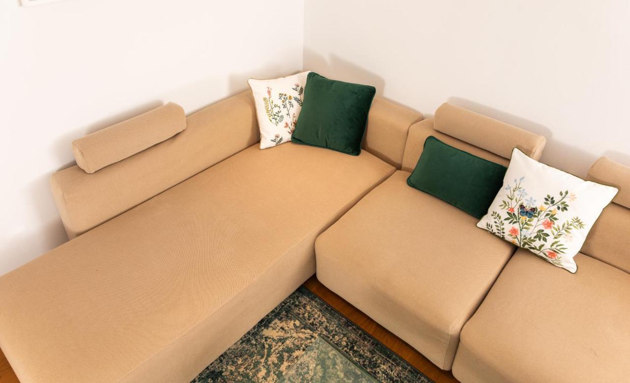 Stylish City Apartment สปลิท ภายนอก รูปภาพ